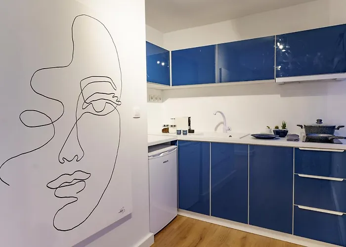 Graffitisuites#azzure * Salonic